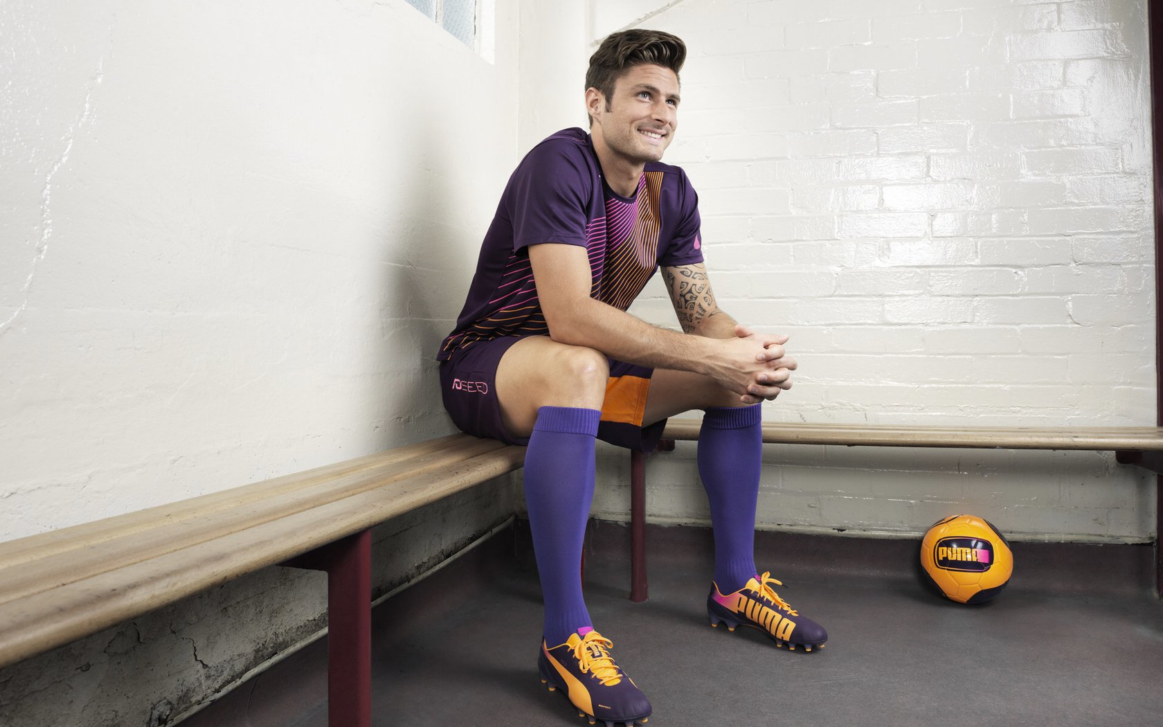 五大联赛年轻中卫是否正在逐渐承担指挥任务，在五大联赛的中国球员